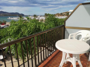 CASTELLAR 46 2º - Apartamento en el centro del Port de Llançà - ES-228-30